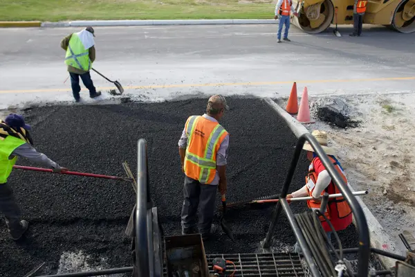 undefined - Paving Machine Rental